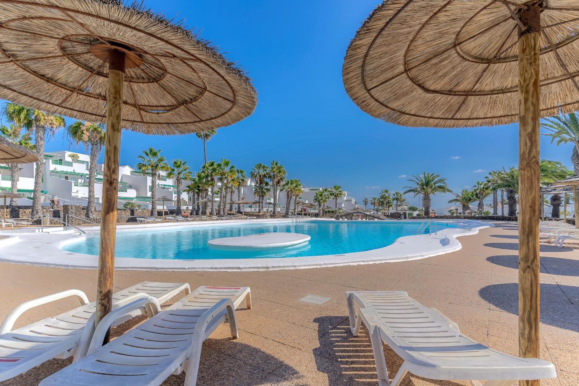 Bonito Apartamento Reformado En Las Coronas Costa Teguise Exterior photo