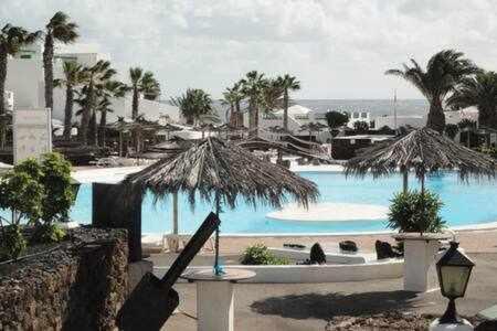 Bonito Apartamento Reformado En Las Coronas Costa Teguise Exterior photo